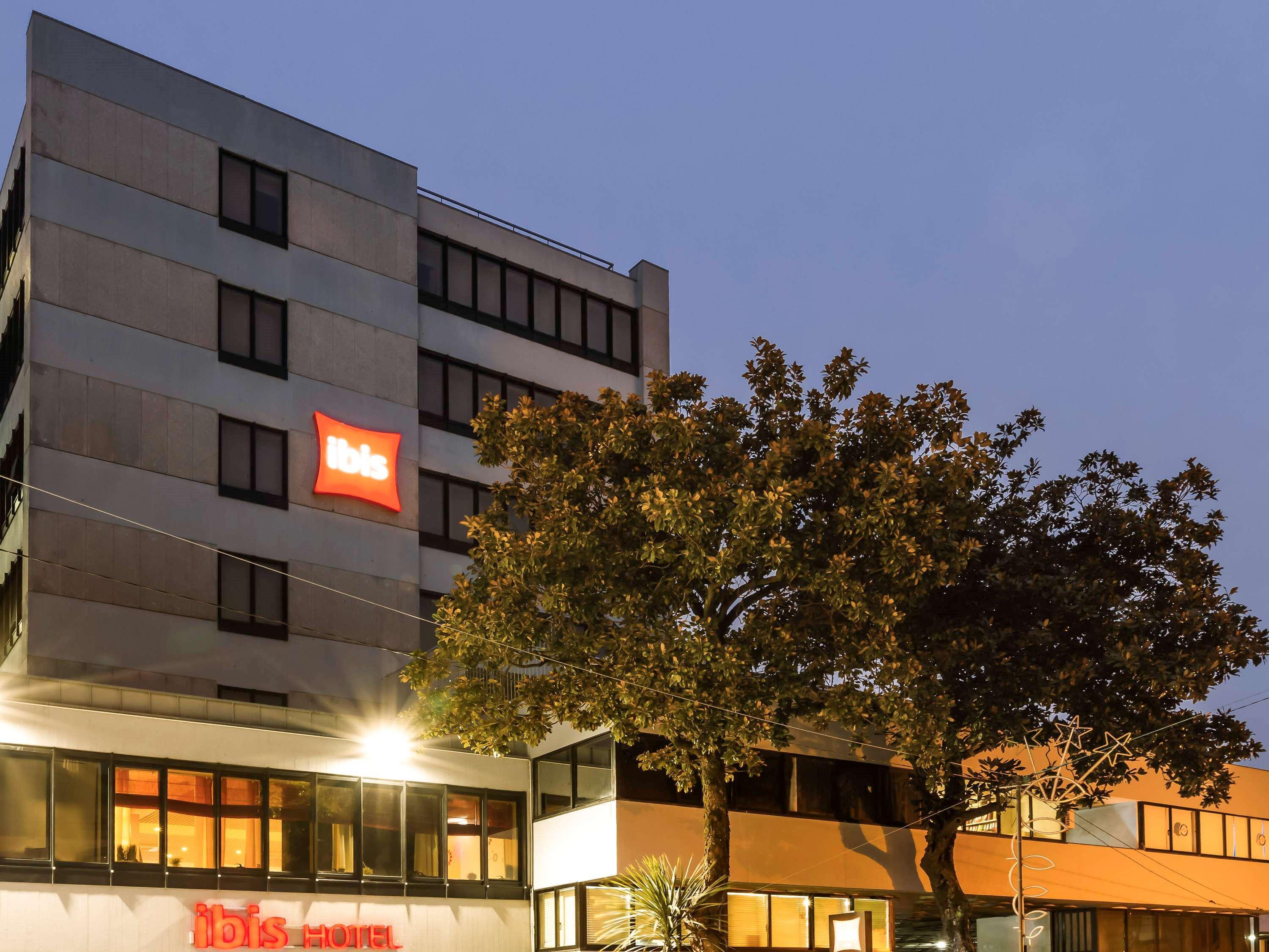 Ibis Porto Centro Sao Bento Hotel Exterior photo
