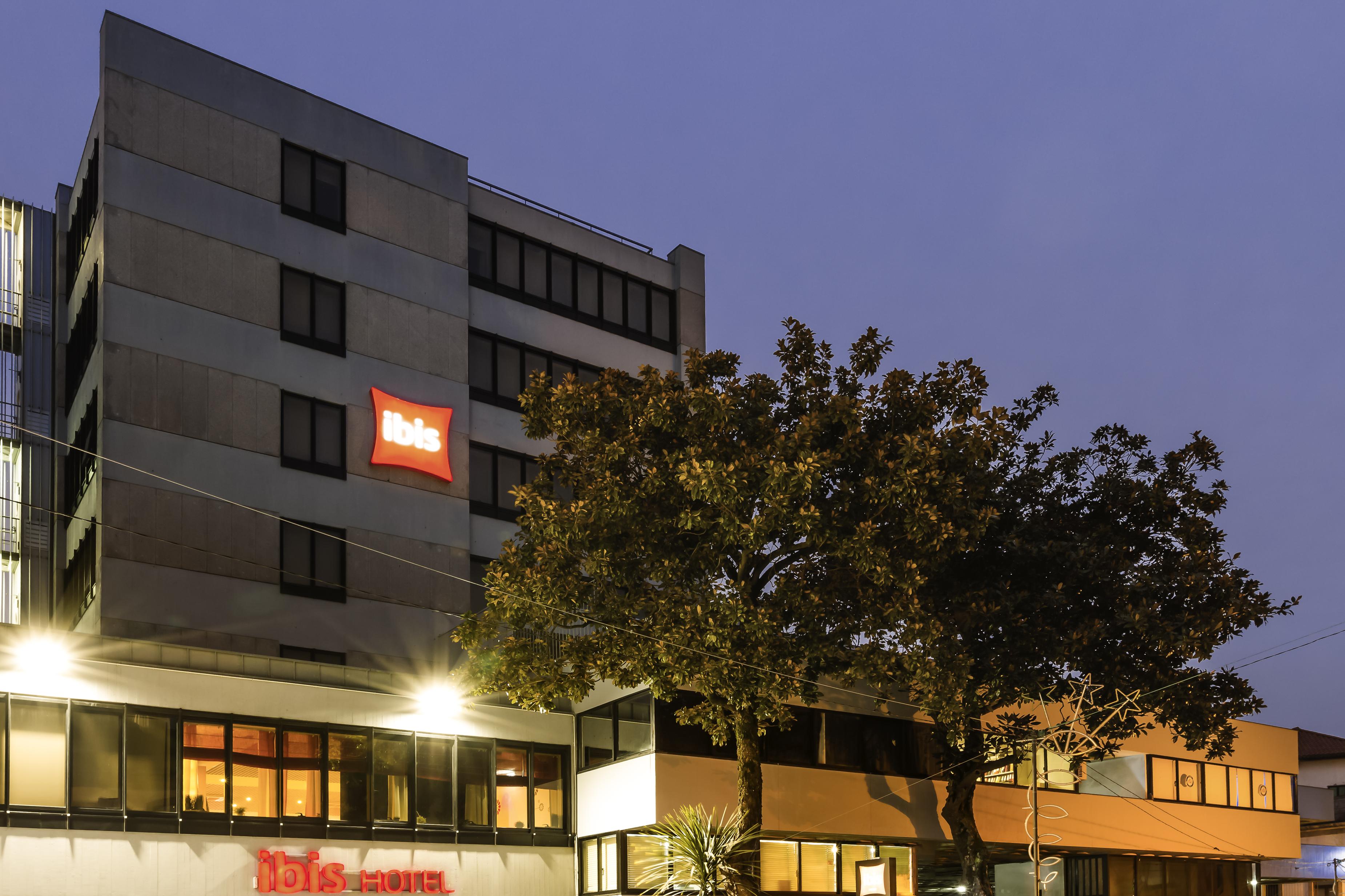 Ibis Porto Centro Sao Bento Hotel Exterior photo